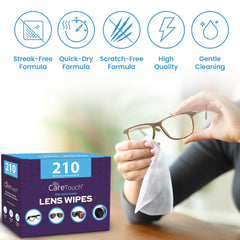 Care Touch eliminando suciedad de lente de cámara para fotos nítidas