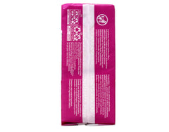 Carefree protector junto a un objeto para comparar tamaño y perfil ultradelgado