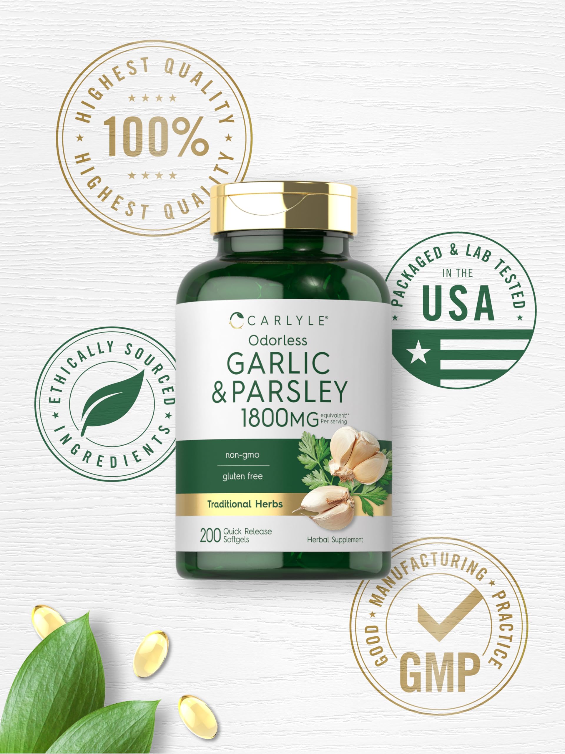 Carlyle ajo y perejil en primer plano como ingredientes naturales