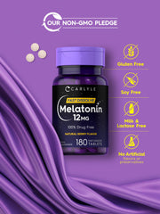 Carlyle melatonin tableta en mano para comparar escala y comodidad