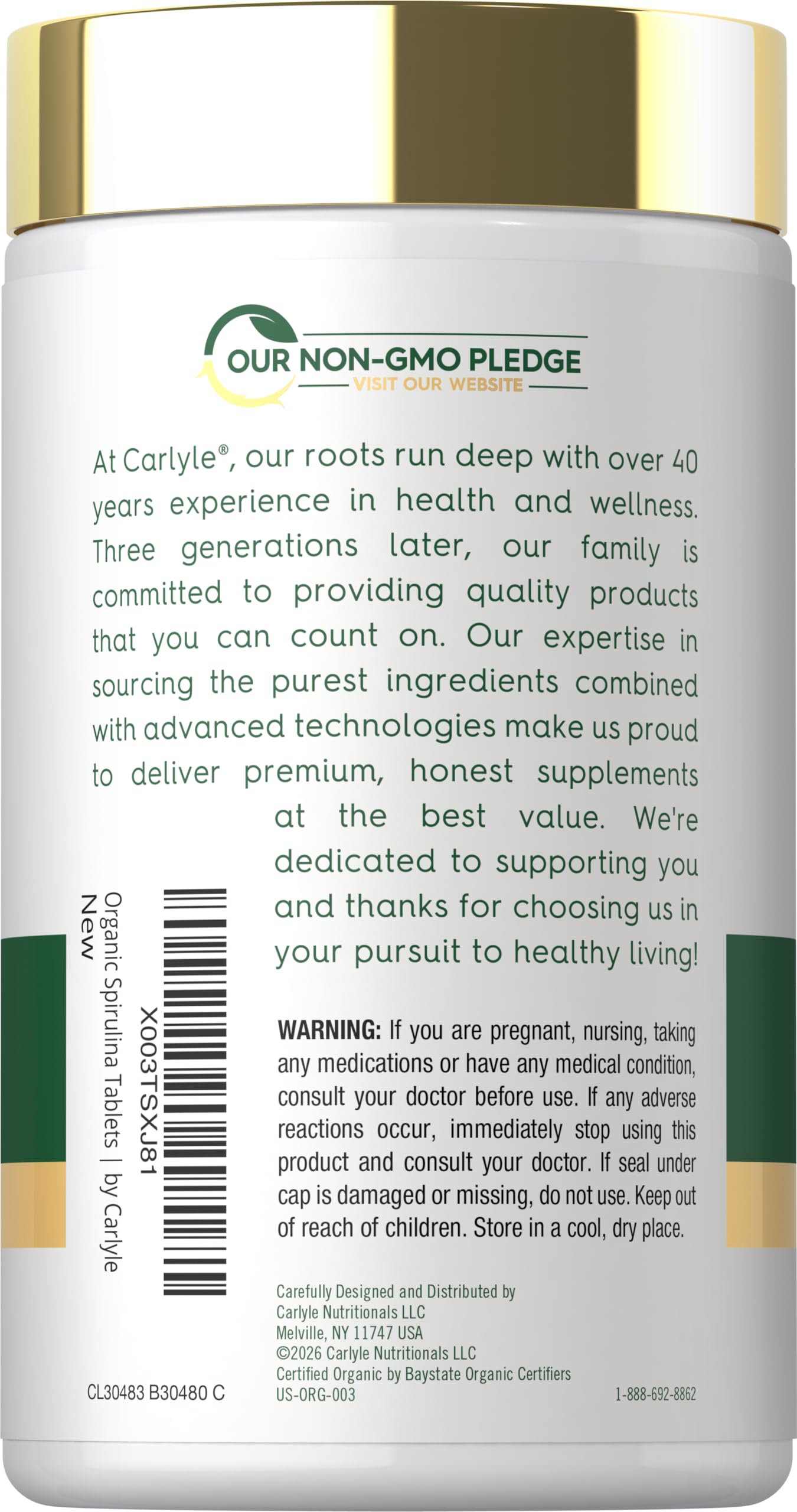 Carlyle spirulina tabletas en mano para comparar tamaño y cantidad por toma