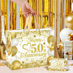 CASLON bolsa y accesorios en mesa decorada, ambiente festivo instantáneo