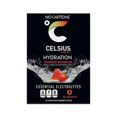 CELSIUS persona en gimnasio usando la bebida para rehidratarse rápidamente