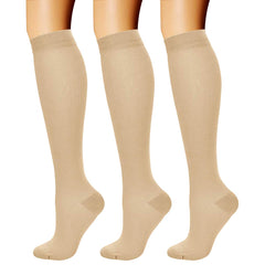 CHARMKING vista frontal del empaque mostrando 3 pares beige y beneficio conveniencia