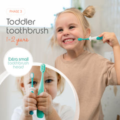 Cherish Baby Care disposición de los tres cepillos en colores llamativos