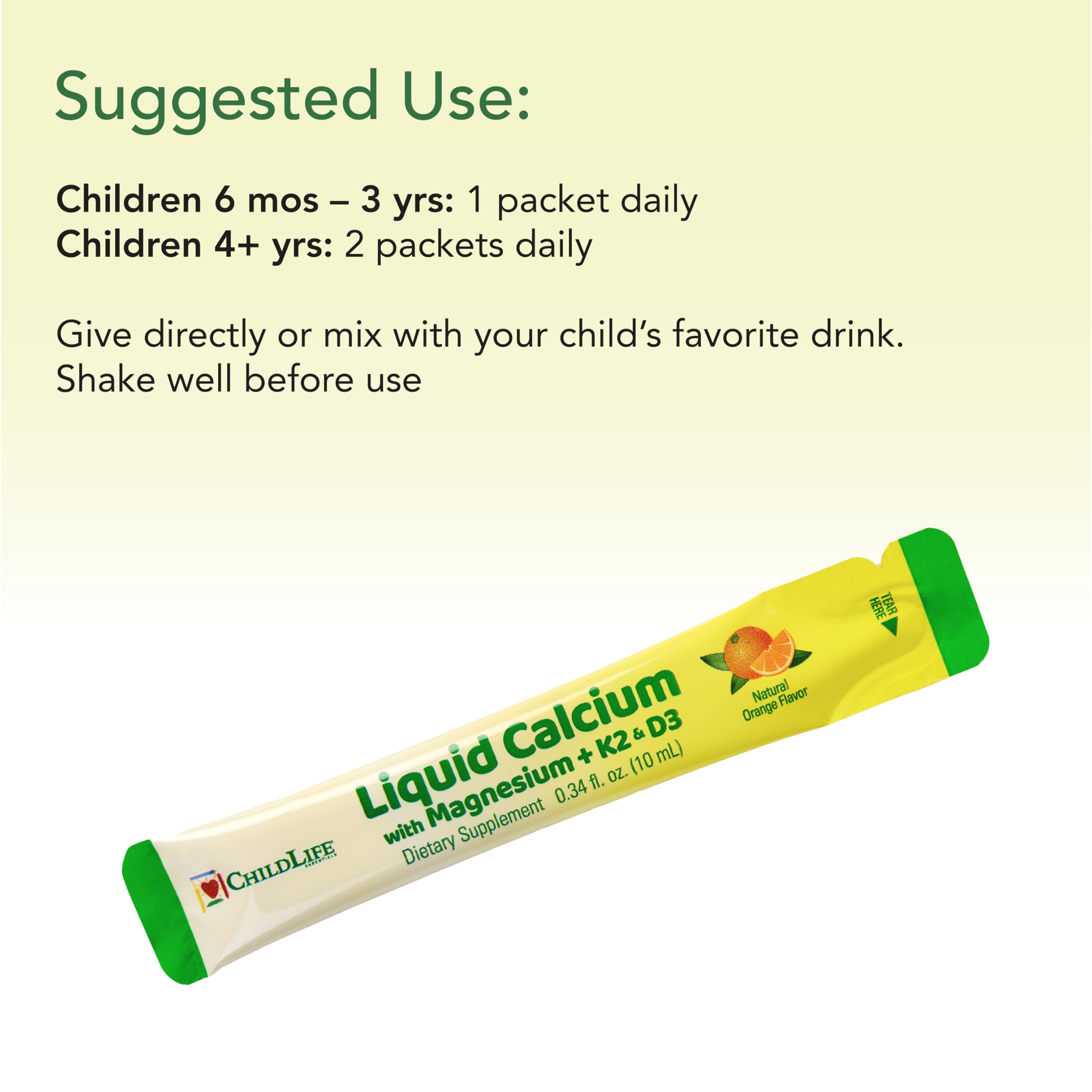 ChildLife Essentials niño tomando el suplemento en casa como parte de la rutina diaria