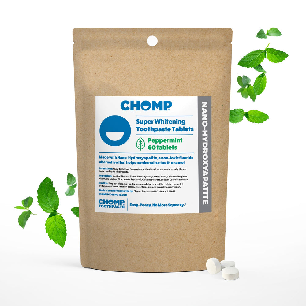 CHOMP envase frontal mostrando tabletas y marca, conveniencia y limpieza