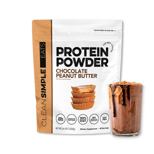 Clean Simple Eats envase frontal mostrando sabor chocolate peanut butter y conveniencia