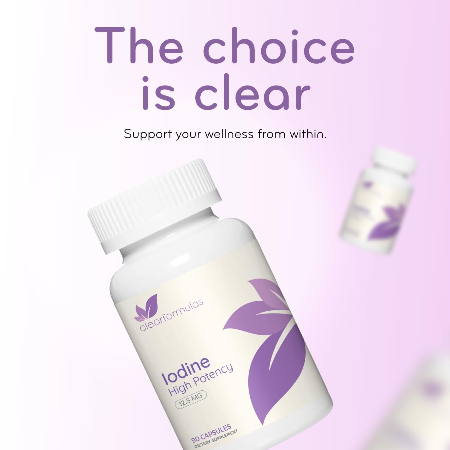 Clear Formulas envase junto a otras vitaminas para mostrar integración en rutina