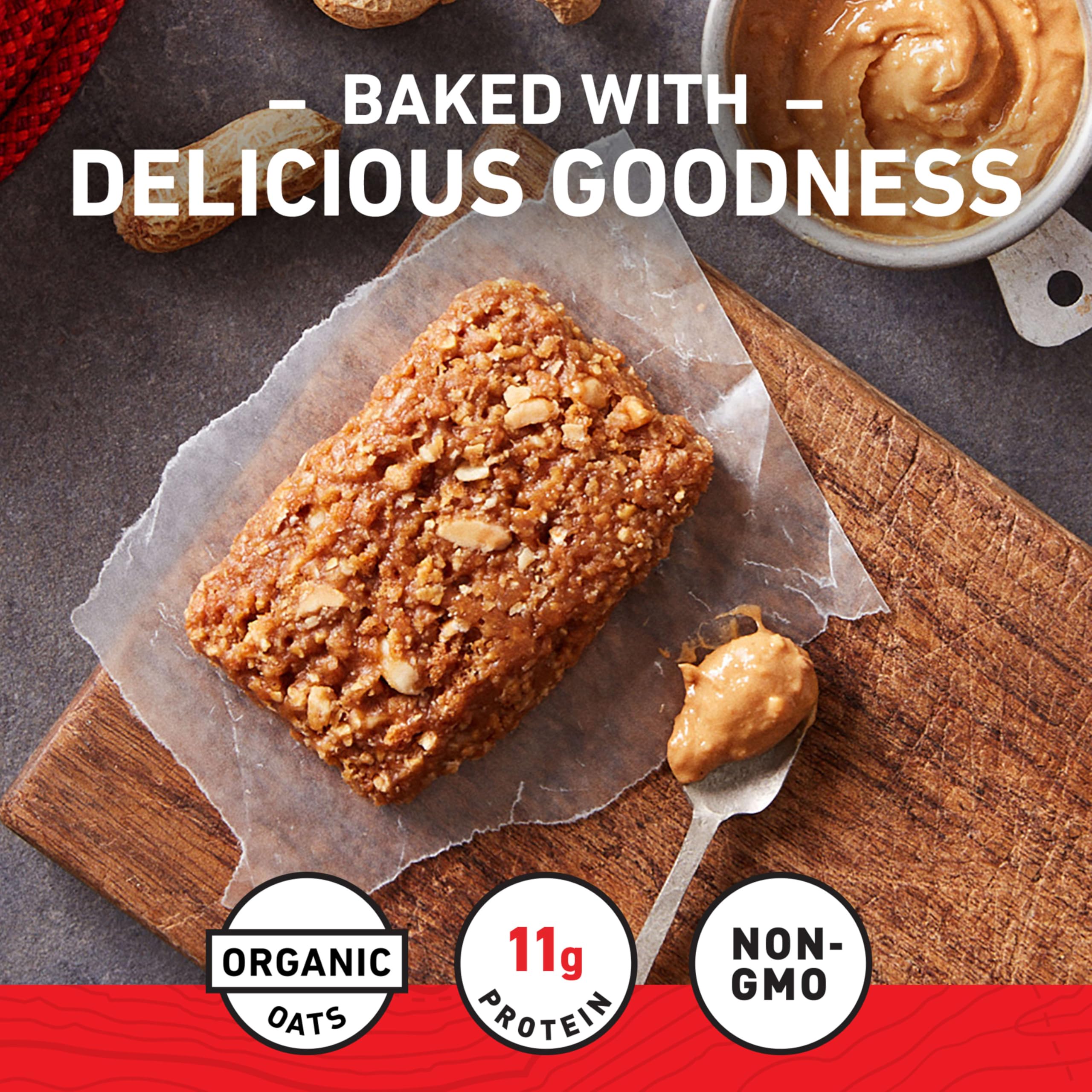 CLIF Bar barra abierta mostrando mezcla de avena y cacahuete nutritiva