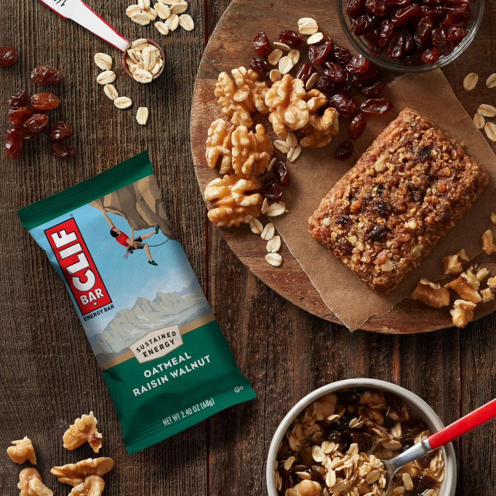 CLIF Bar etiqueta nutricional clara para controlar proteínas y calorías