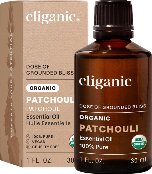 Botella Cliganic pachulí frontal mostrando envase y sello orgánico