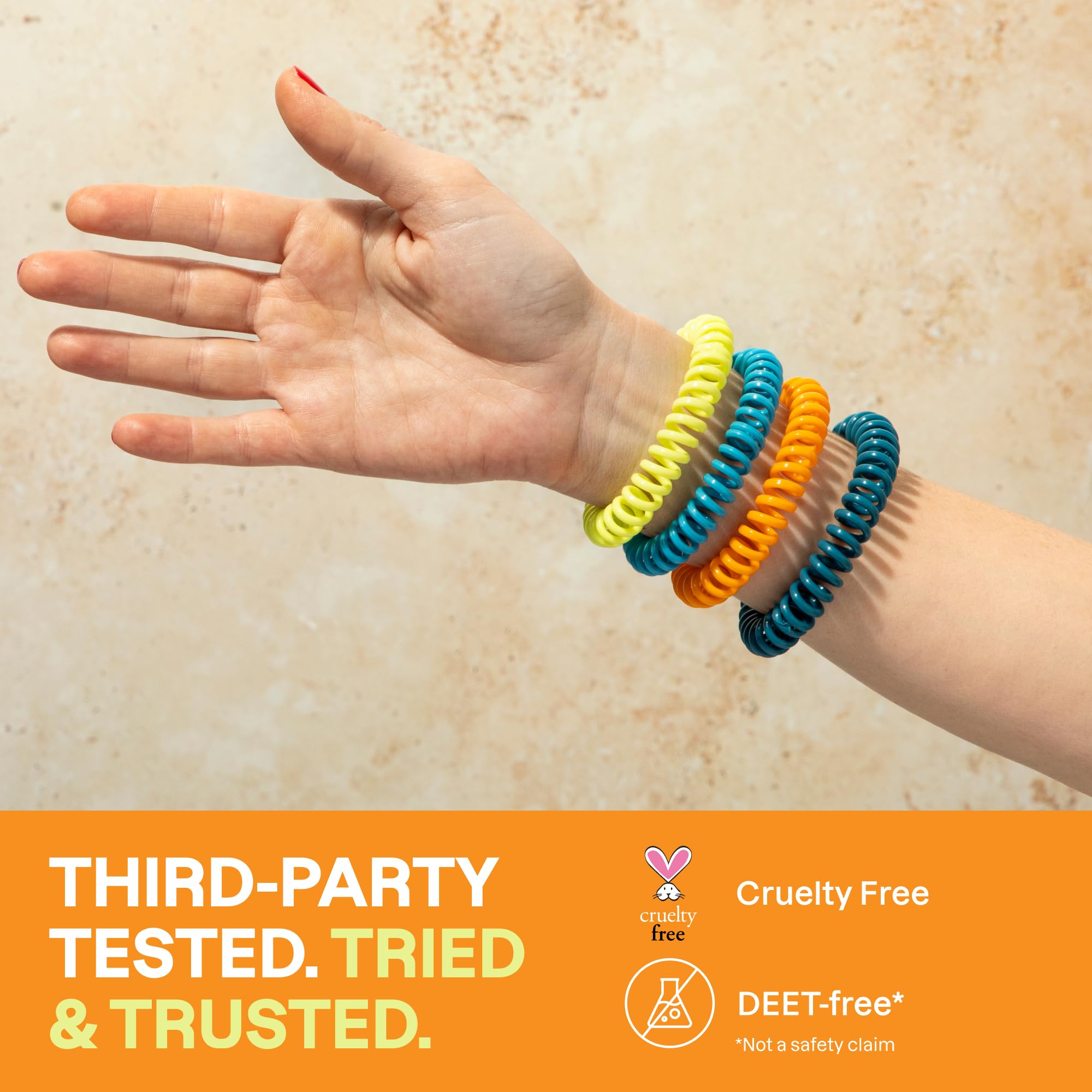 Cliganic pulsera usada en picnic al aire libre, protege durante actividades