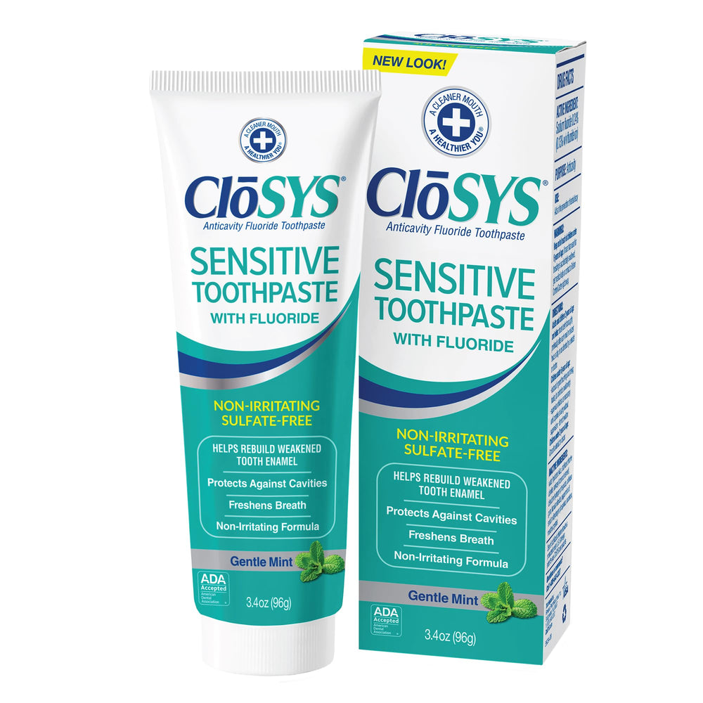 CloSYS pasta dental viaje frontal mostrando packaging y facilidad de transporte