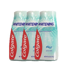 Colgate frente del empaque mostrando etiqueta y beneficio blanqueador