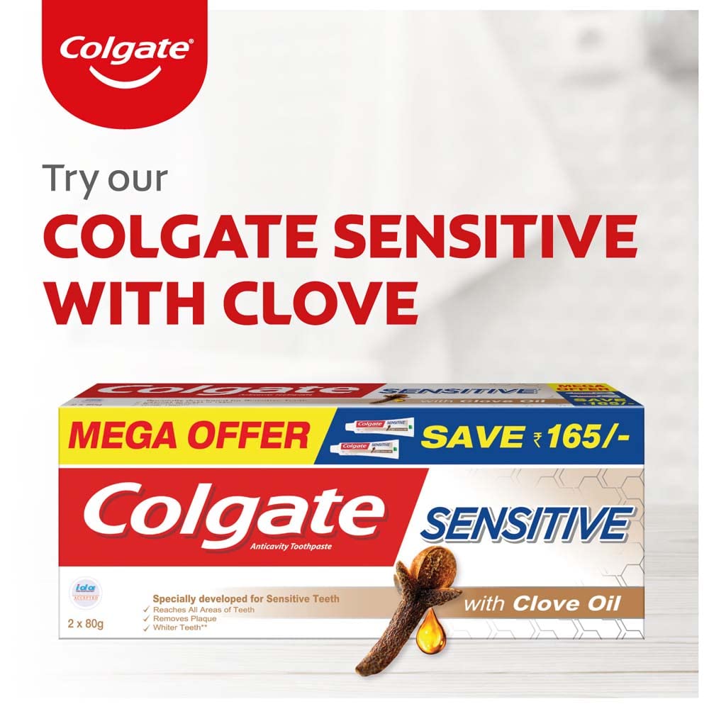 Colgate primer plano de lista de ingredientes, destaca fórmula segura