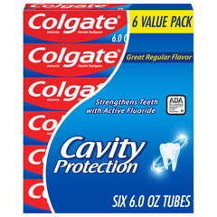 Colgate frente del empaque mostrando el sabor menta y beneficio anticaries
