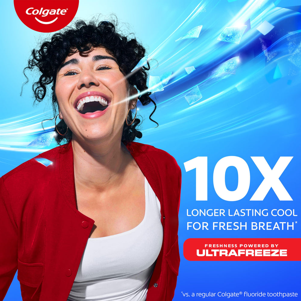 Colgate MaxFresh textura con microstripas visibles y acabado cremoso