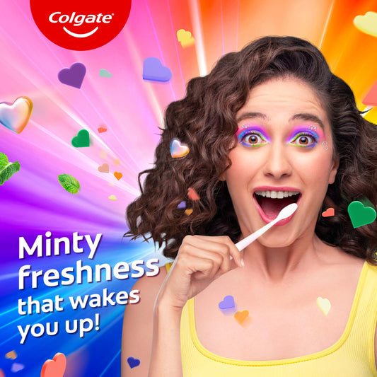 Colgate MaxFresh textura en gel en tubo abierto que revela cristales refrescantes