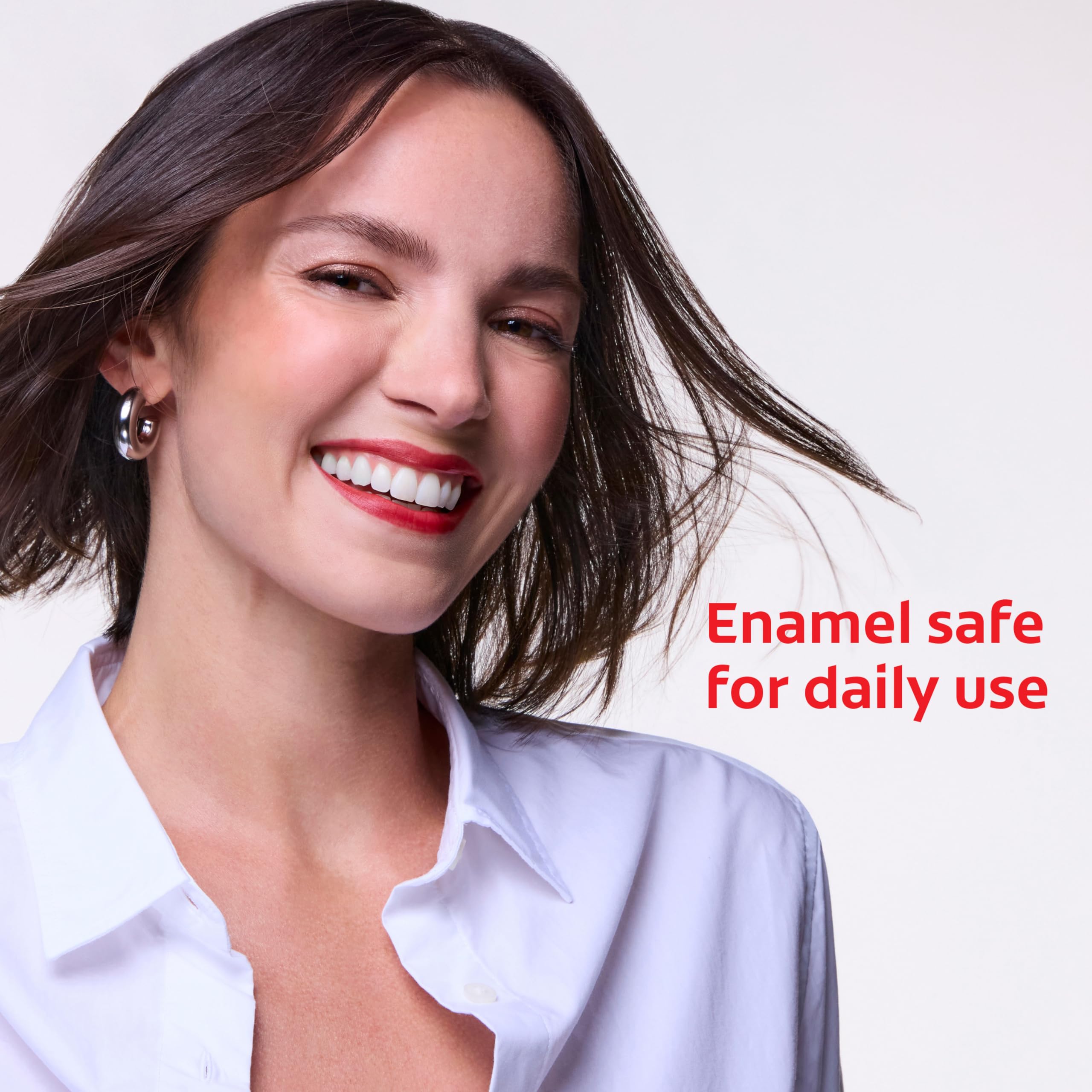 Colgate Optic White etiqueta informativa con ingredientes y beneficios visibles