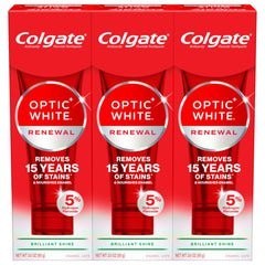 Colgate mostrando el frente del empaque y beneficio blanqueador visible