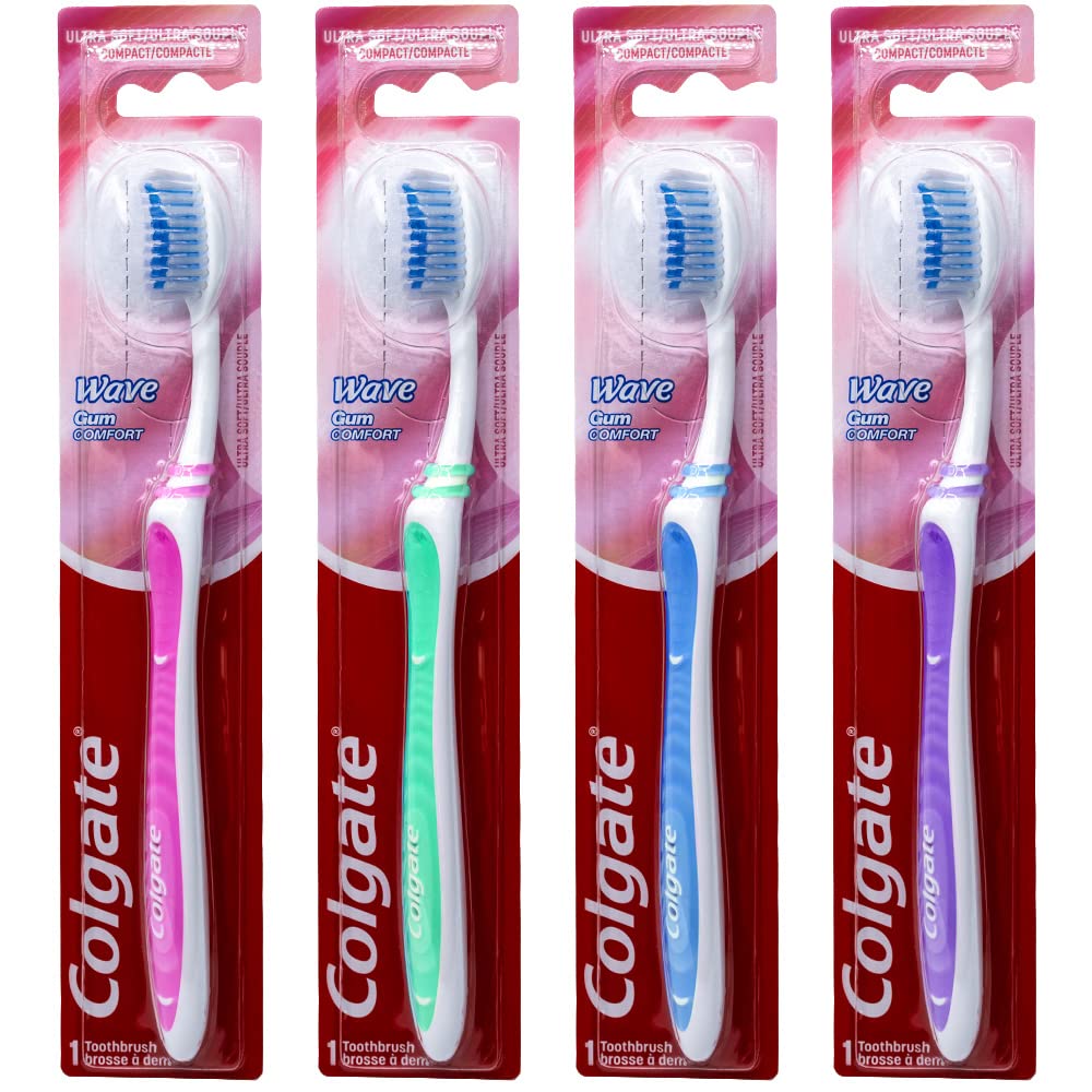 Colgate paquete frontal mostrando cuatro cepillos y beneficio de higiene