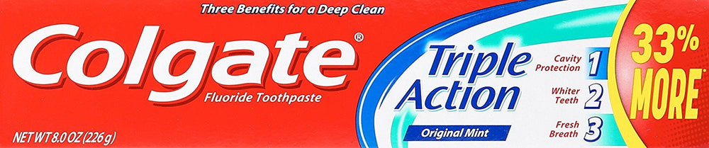 Colgate detalle del tubo y textura de la pasta para limpieza eficaz