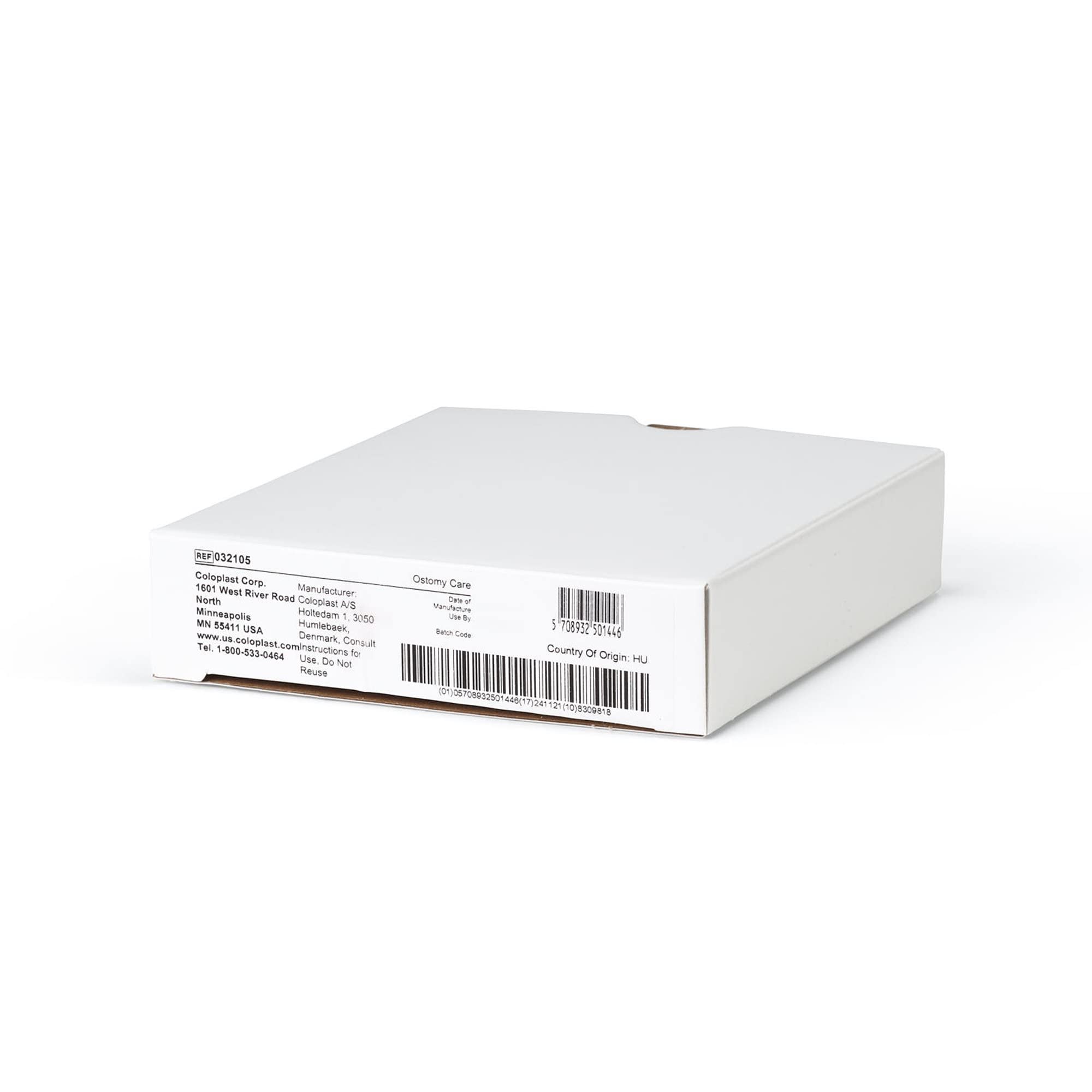 Coloplast Brava hoja comparada con mano para escala, tamaño 10 x 10 cm práctico