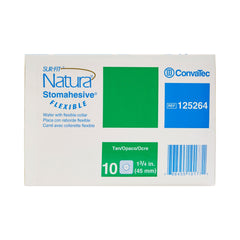 ConvaTec Sur-Fit Natura comparación de tamaño con mano, escala clara para decisiones de compra