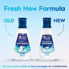 Crest 3D Clean Mint primera plana de espuma que ilustra acción suave y limpieza eficaz