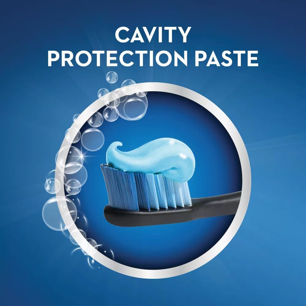 Crest comparación de tamaño con una mano, fácil almacenamiento