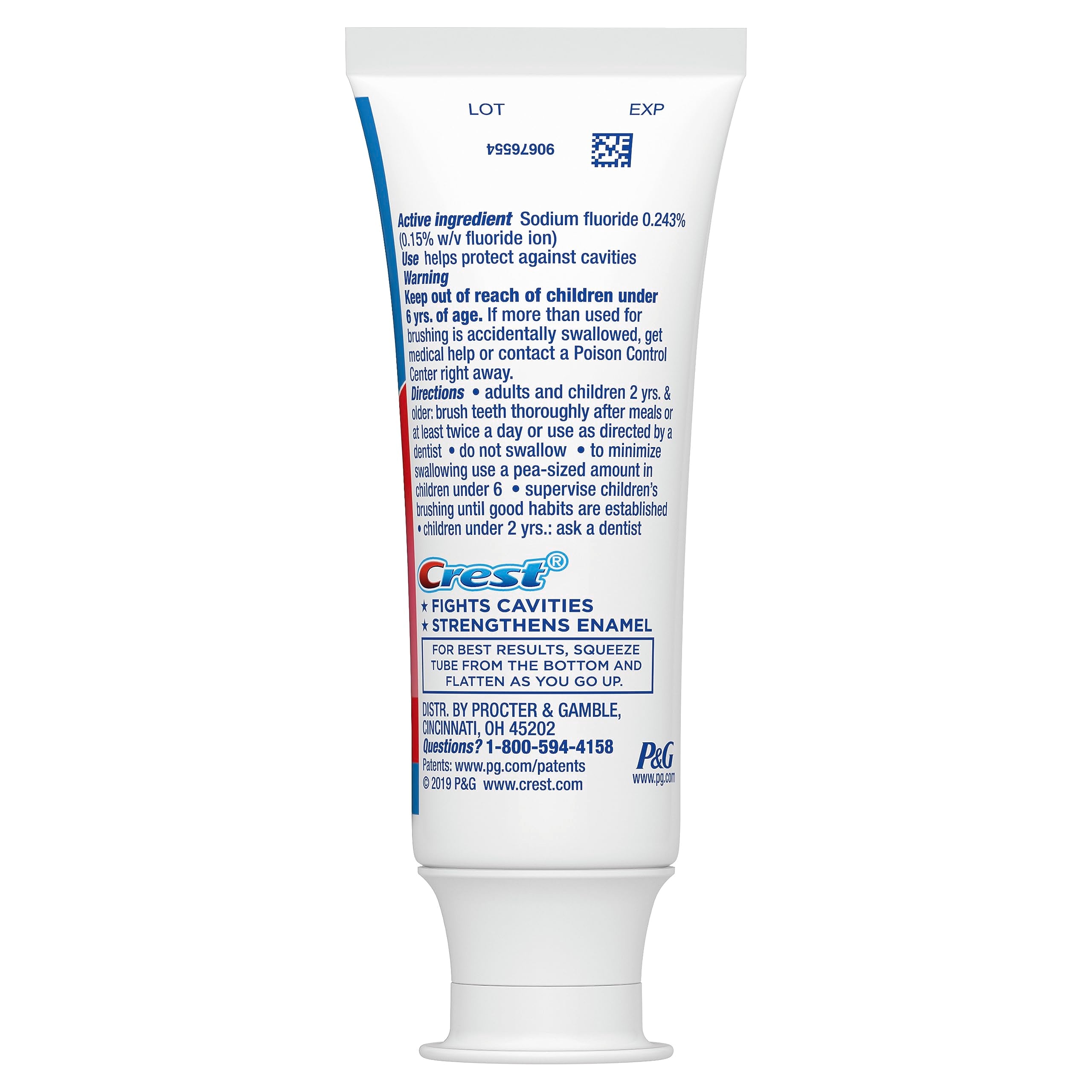 Crest producto en baño familiar, práctico para rutina diaria
