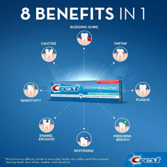 Crest Pro-Health persona cepillando mostrando aplicación correcta y sensación fresca