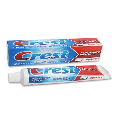 Crest tubo frontal de viaje mostrando tamaño compacto y comodidad para transportar