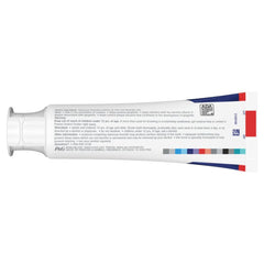 Crest junto a hilo dental para rutina completa de higiene