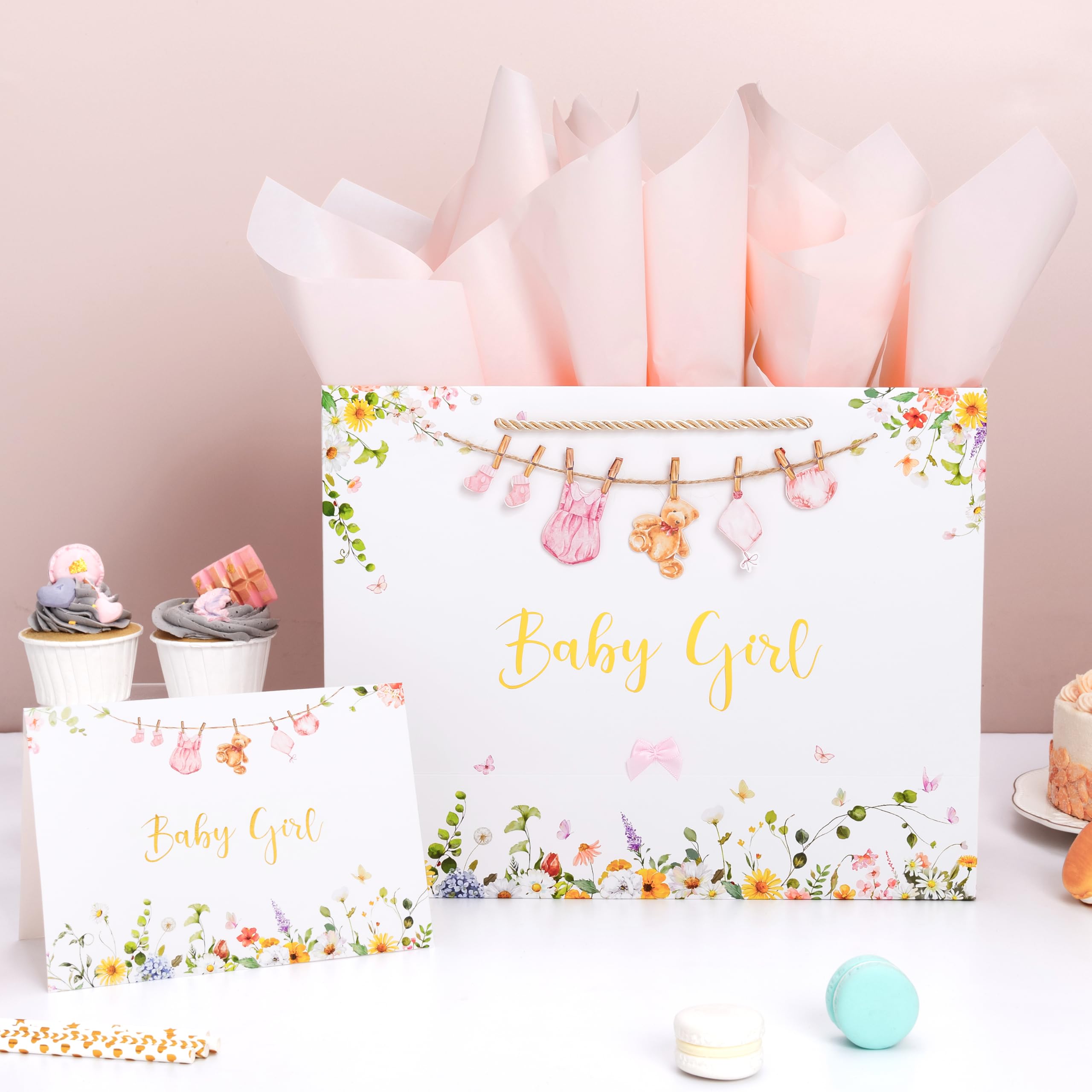Crisky interior con papel seda rosa que realza la presentación