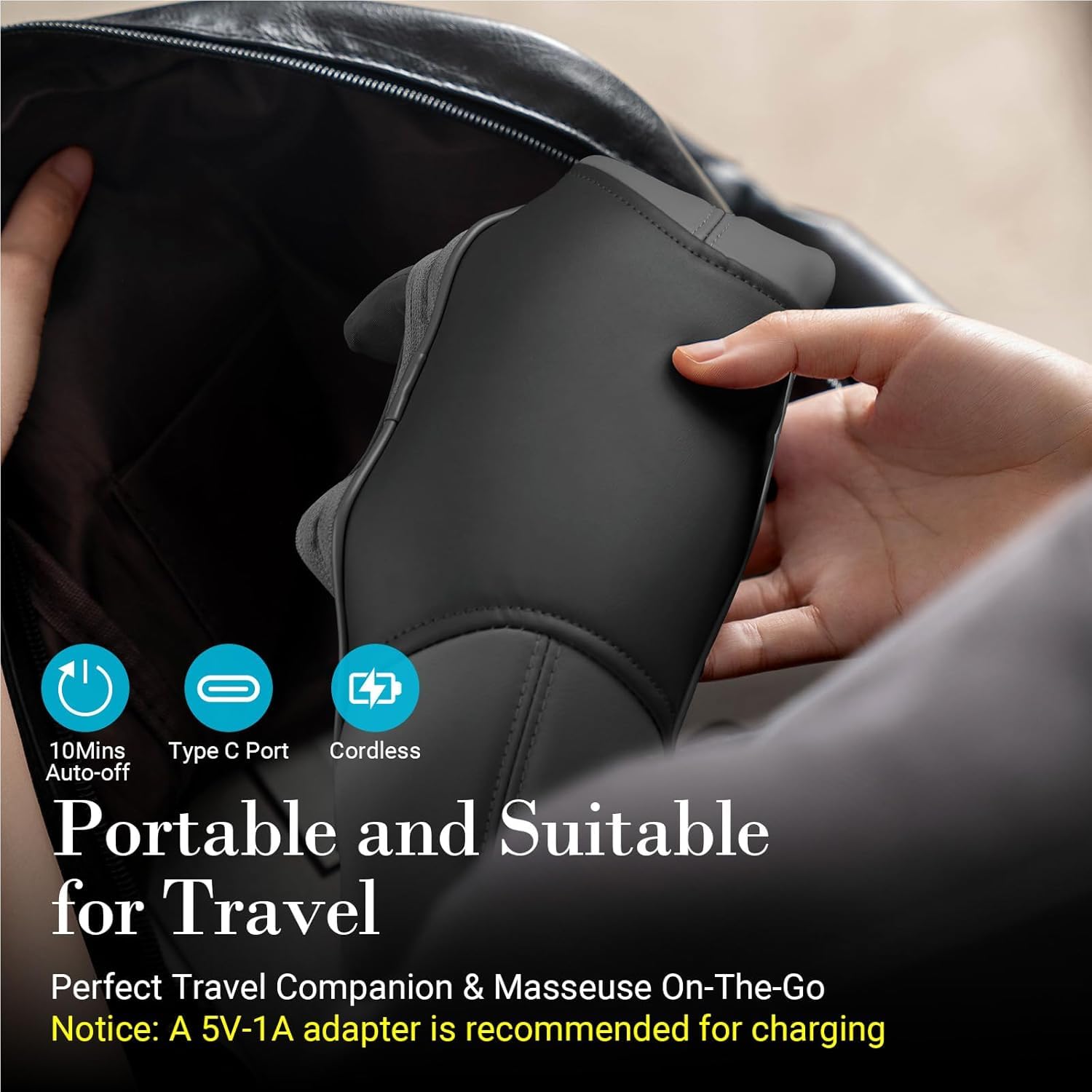 CuPiLo tamaño comparado con una mano para visualizar portabilidad y transporte