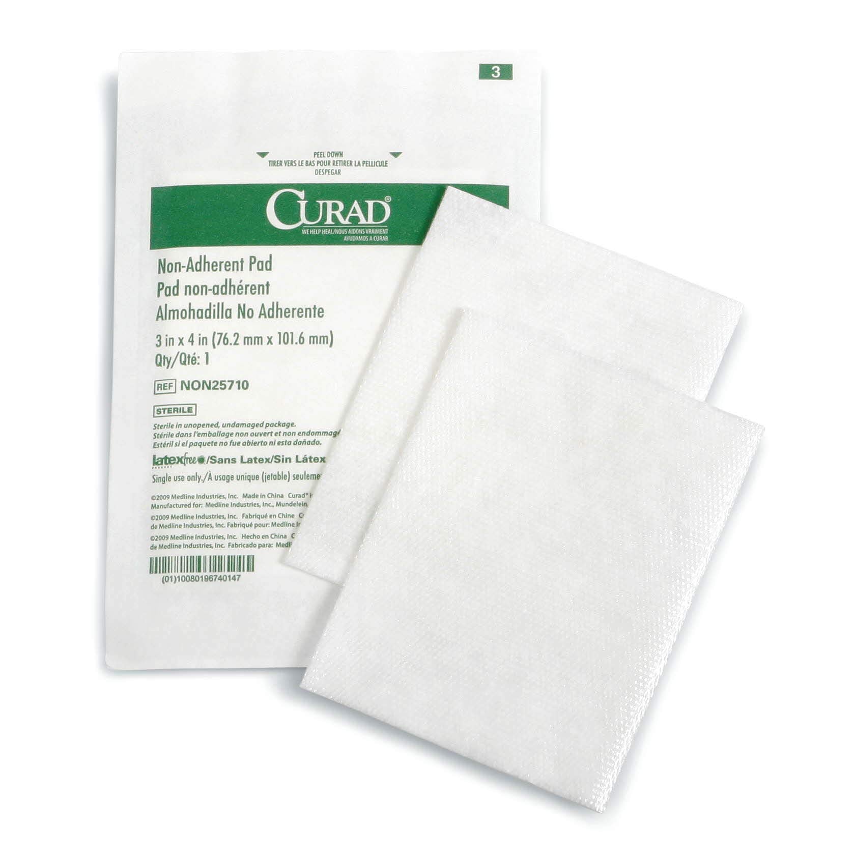 Curad detalle de la almohadilla absorbente mostrando textura y beneficio de no adherencia