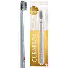 Curaprox cepillo CS 12460 frontal del empaque gris mostrando diseño suizo y confianza