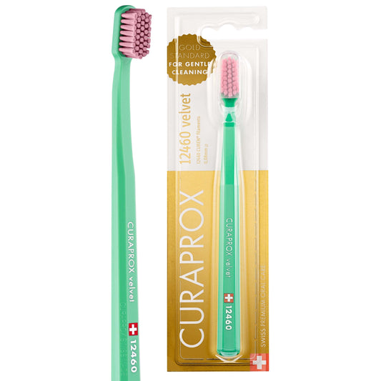 Curaprox cepillo CS12460 frontal mostrando colores y diseño, cuidado cómodo