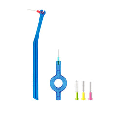 Curaprox portacepillo UHS 470 mostrando mango largo, mejor alcance posterior