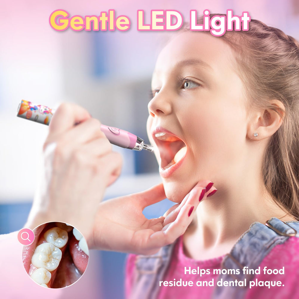 DADA-TECH niña usando cepillo eléctrico para convertir el cepillado en actividad divertida