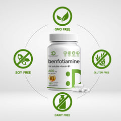DEAL SUPPLEMENT mano sosteniendo cápsula para comparar tamaño y dosis