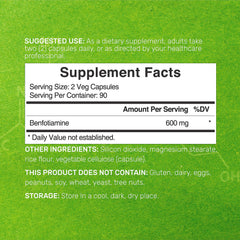 DEAL SUPPLEMENT vista cercana de cápsulas vegetales mostrando textura suave