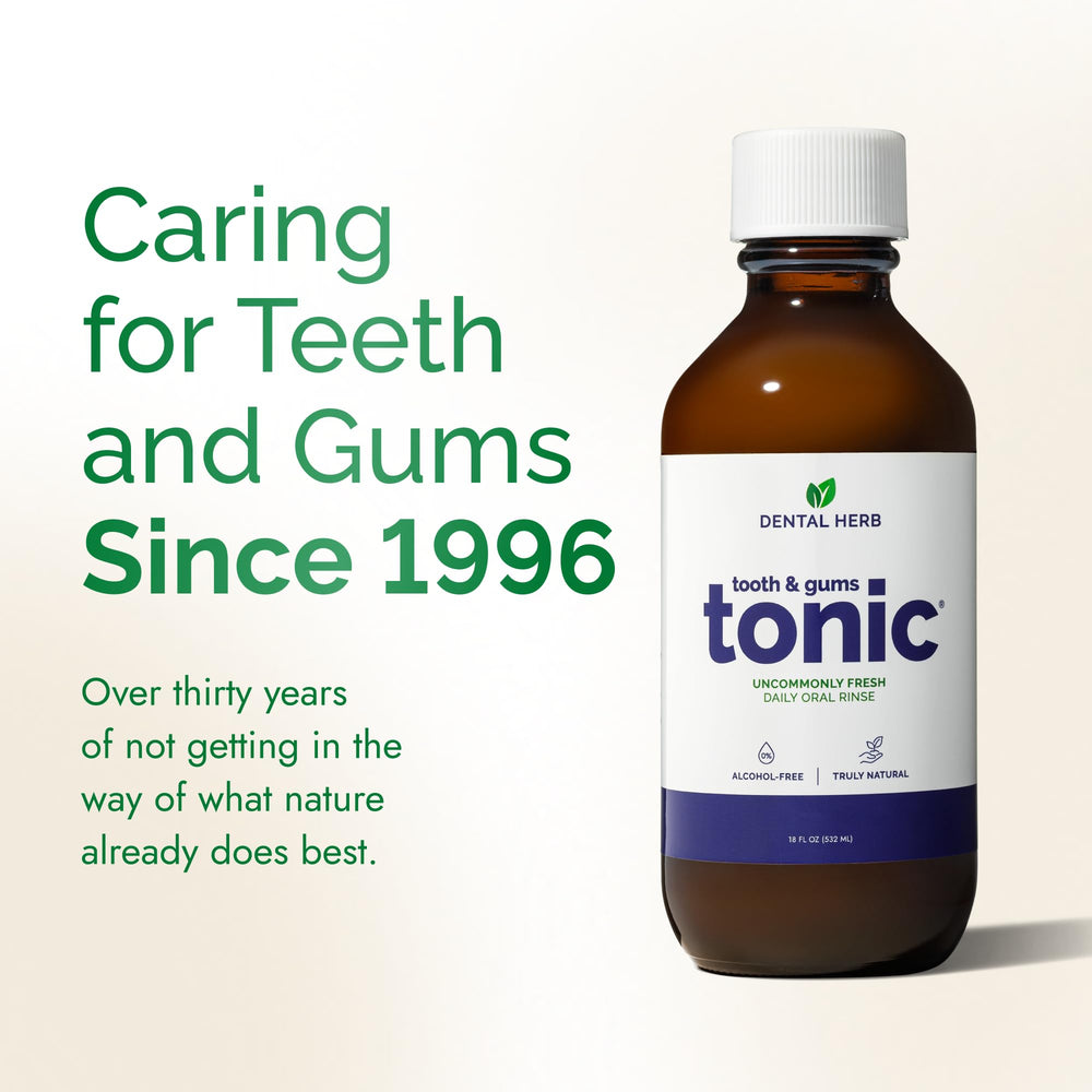 Manojo de plantas y extractos usados por Dental Herb Company cerca de la botella