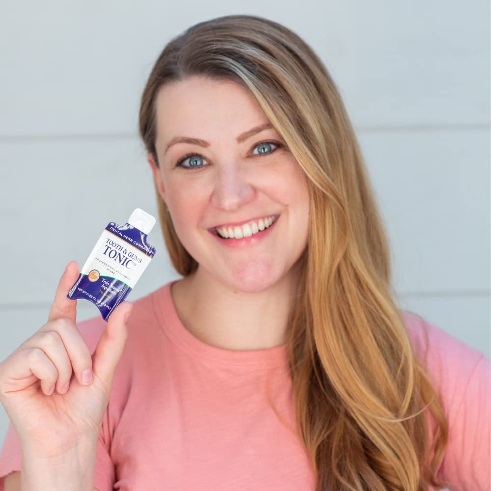 Dental Herb Company textura del líquido Tonic mostrando formula natural y suave