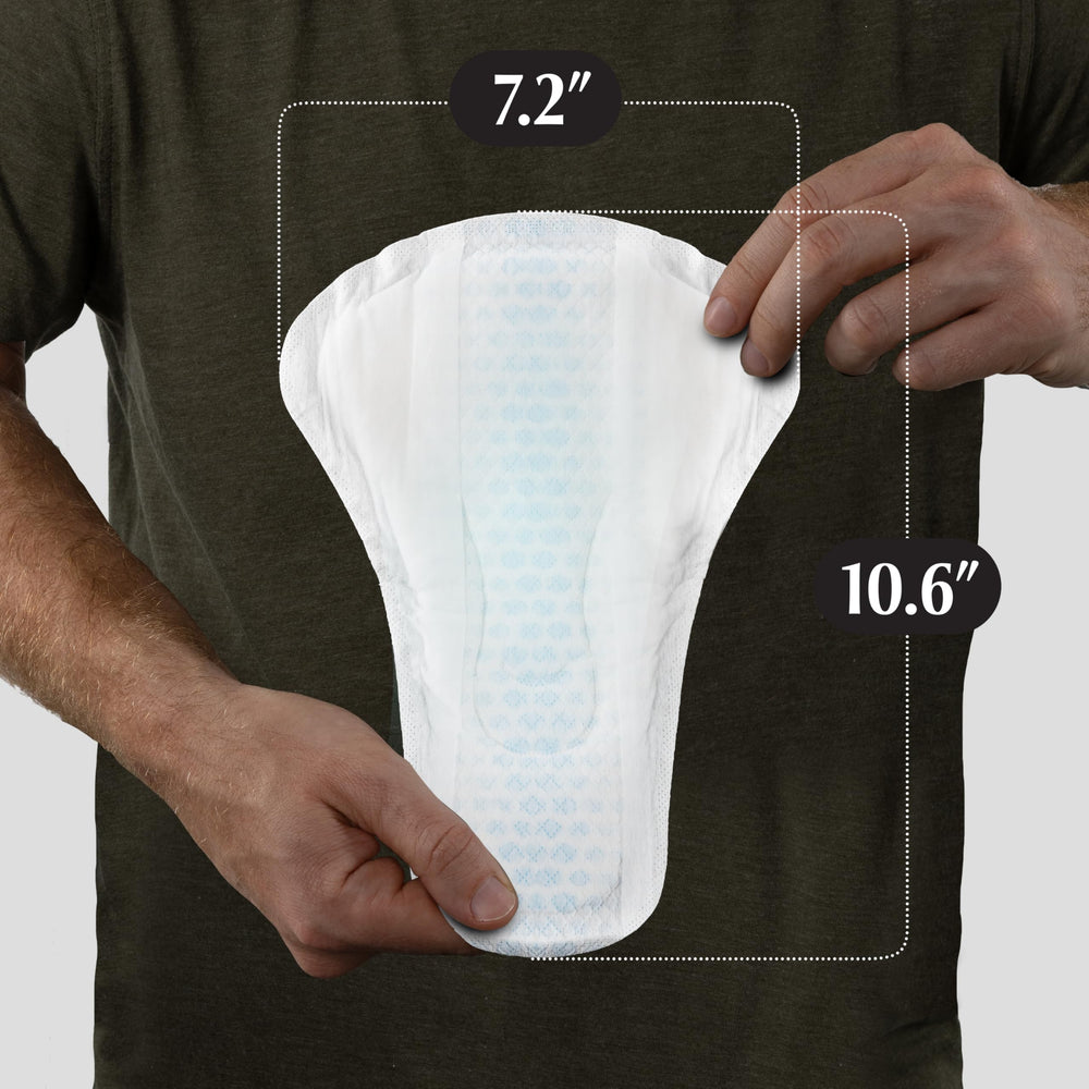Depend protector colocado en ropa interior para discreción