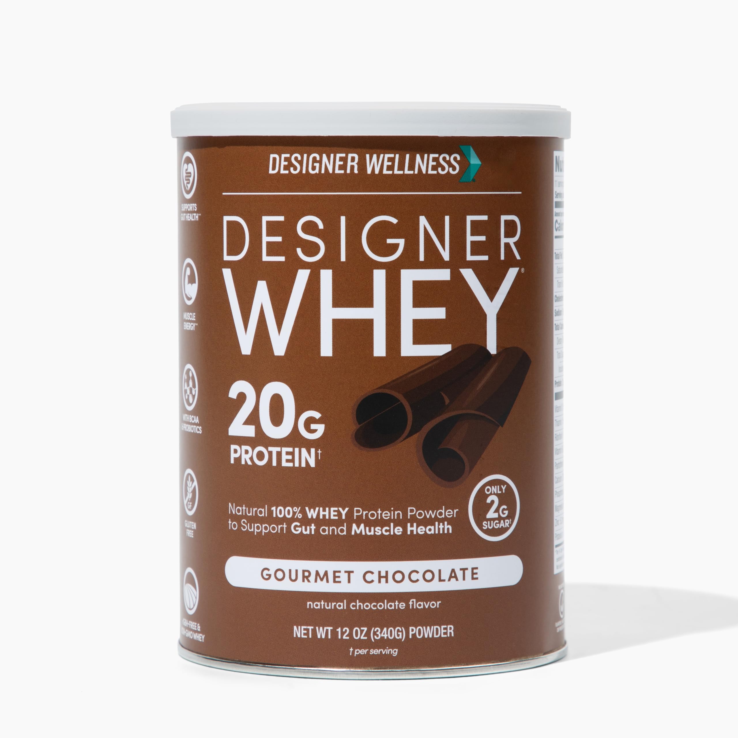 Designer Wellness envase frontal de whey protein chocolate mostrando la marca y tamaño, claridad de información