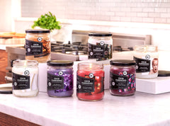 Dianne's Custom Candles tapa cerrada protege aroma y facilita almacenamiento