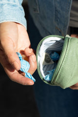 doTERRA Breathe comparación de tamaño junto a una llave para referencia de escala